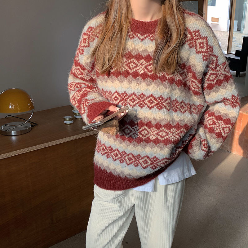 knitted sweater