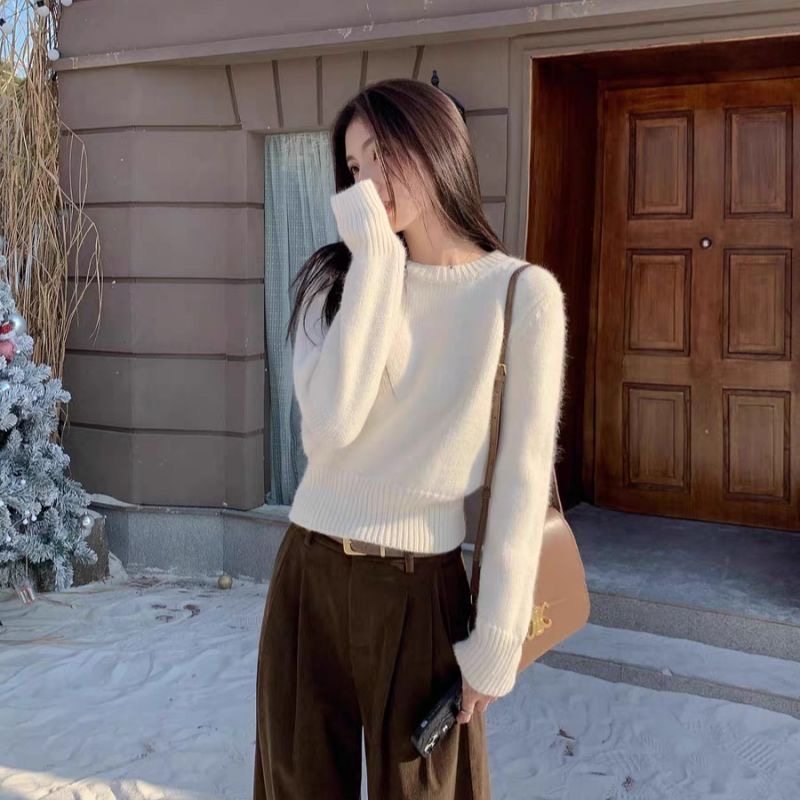 Knitted sweater top