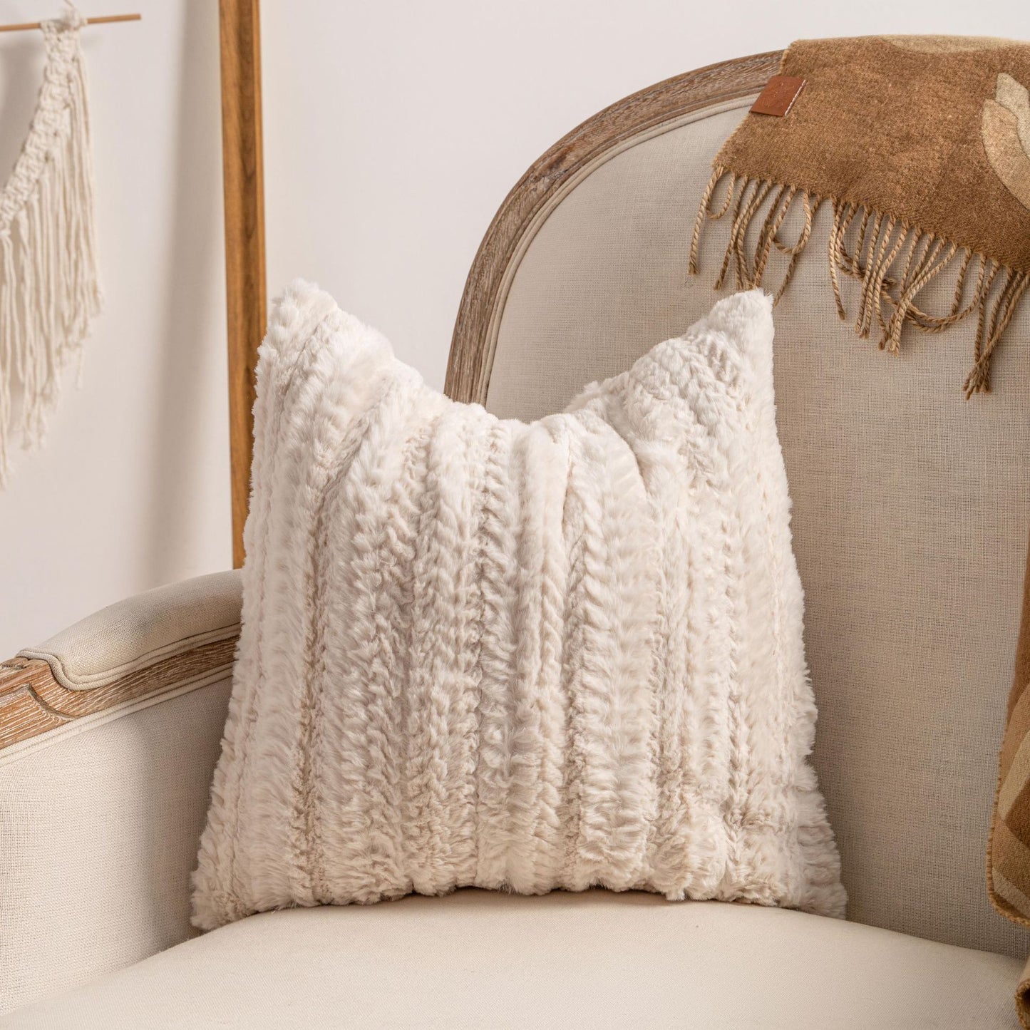 Knitted Tassel Pillow Case