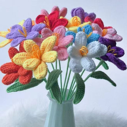 Knitted tulip wool flower