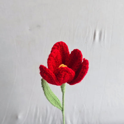 Knitted tulip wool flower