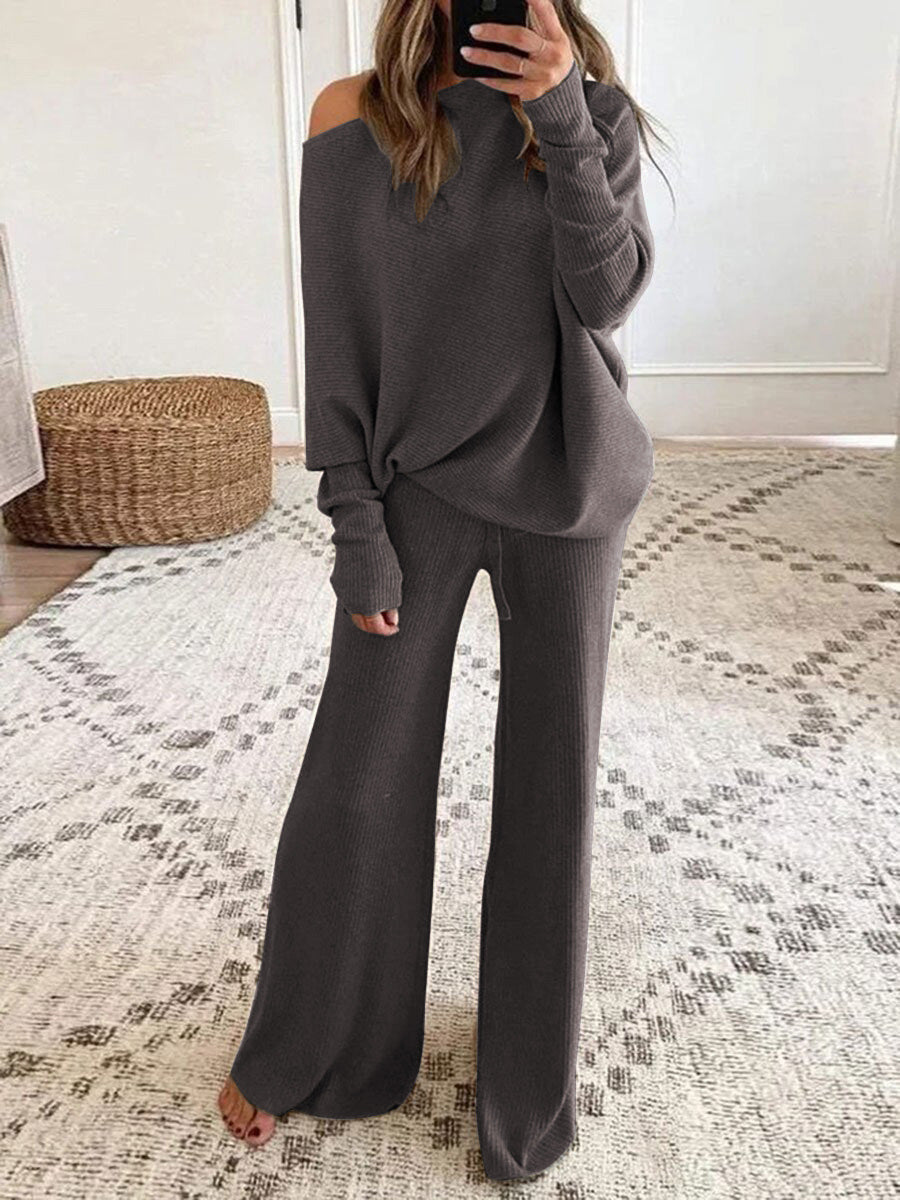 Knitted Two-Piece suit