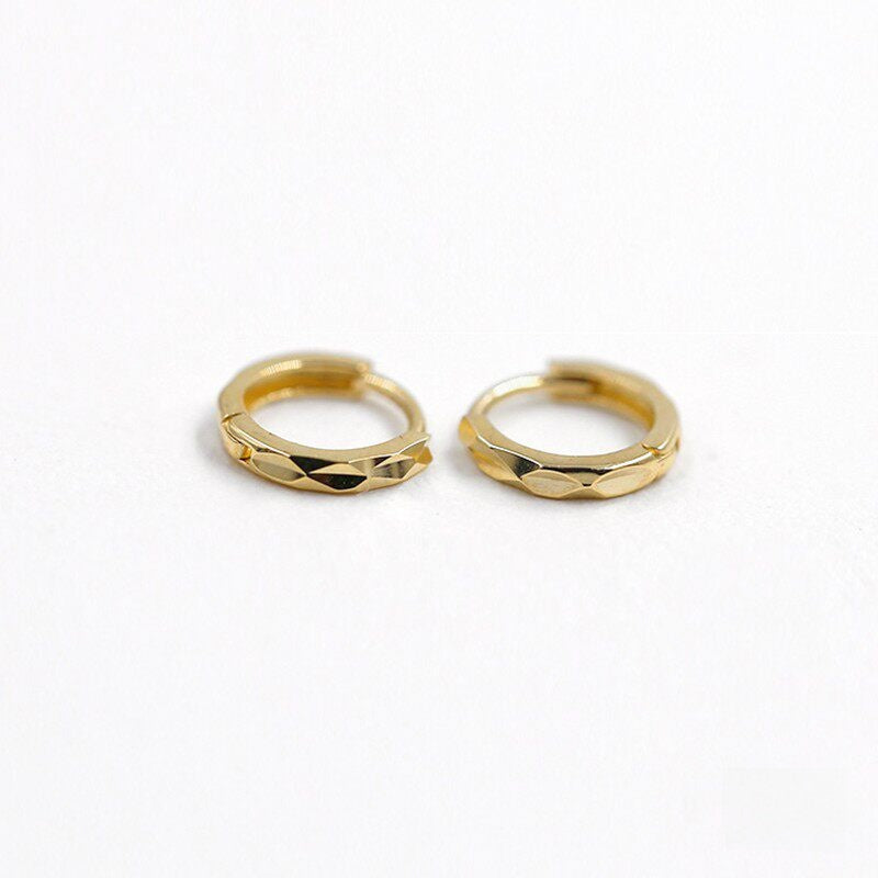 Korean 10K Gold Earrings for Women, Faceted and Engraved Round Ear Clips/Ear Cuffs