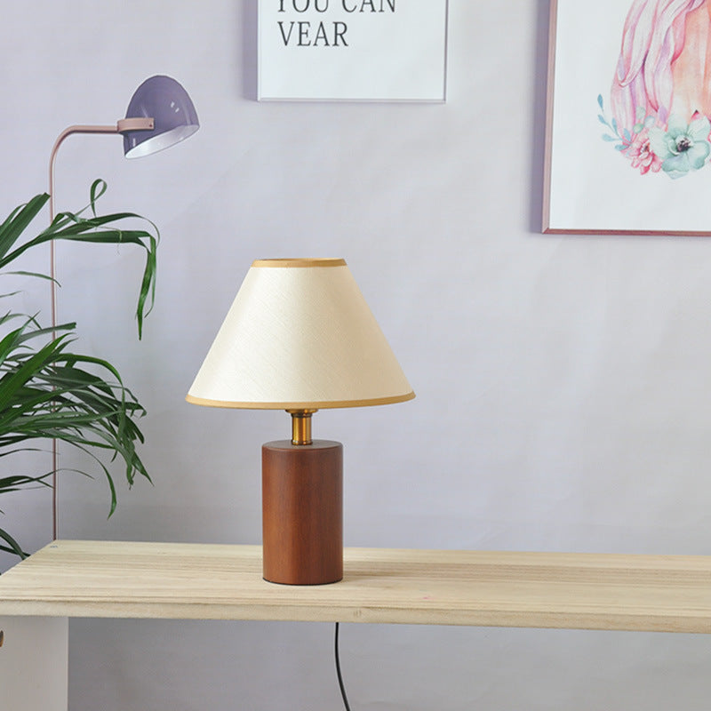 Korean Retro Pleated Table Lamp for Bedroom Decoration