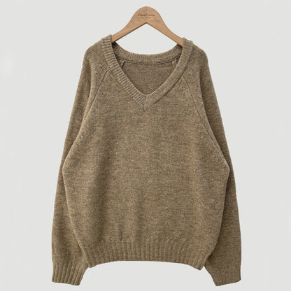 Korean-style relaxed sweater