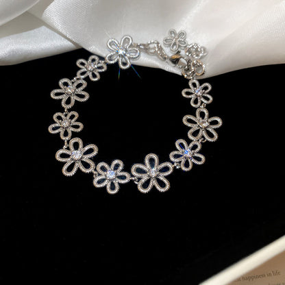 Korean Style Zircon Butterfly Flower Fashion Bracelet