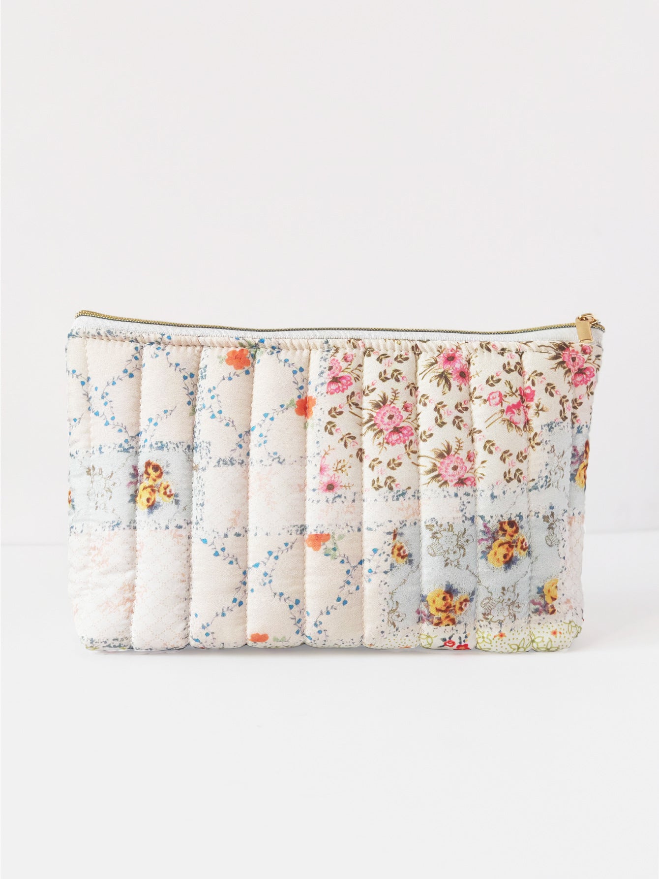 l Floral Fabric Cosmetic Bag