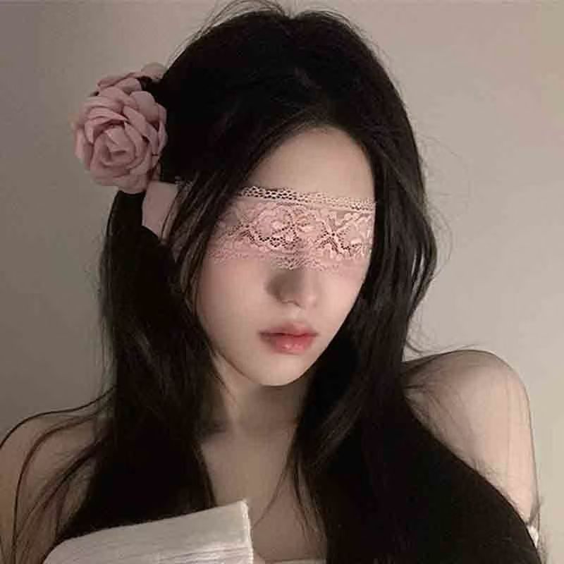 Lace eye mask