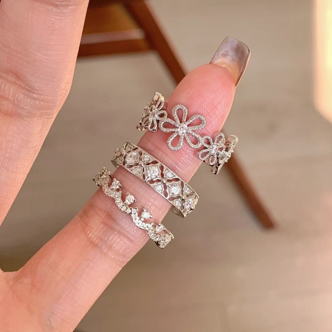 Lace garland ring