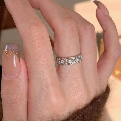 Lace garland ring