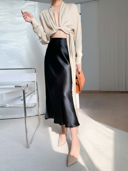 Lace half-length skirt