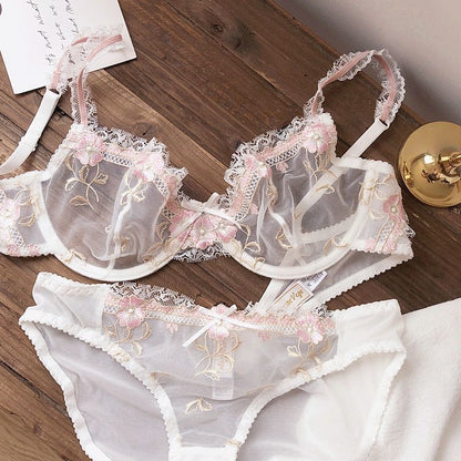 Lace lingerie set