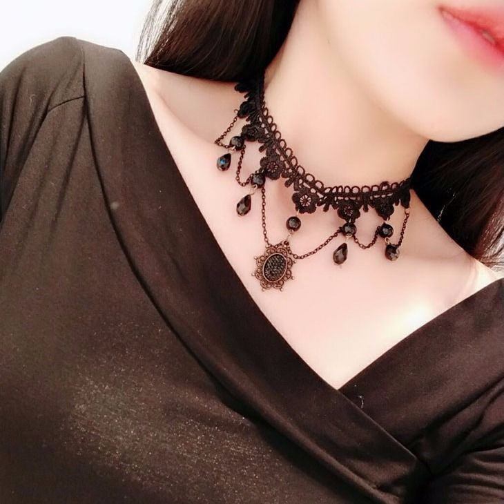 Lace Necklace