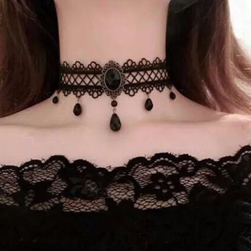 Lace Necklace