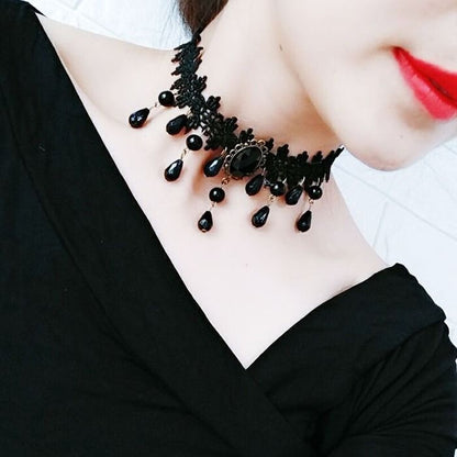 Lace Necklace