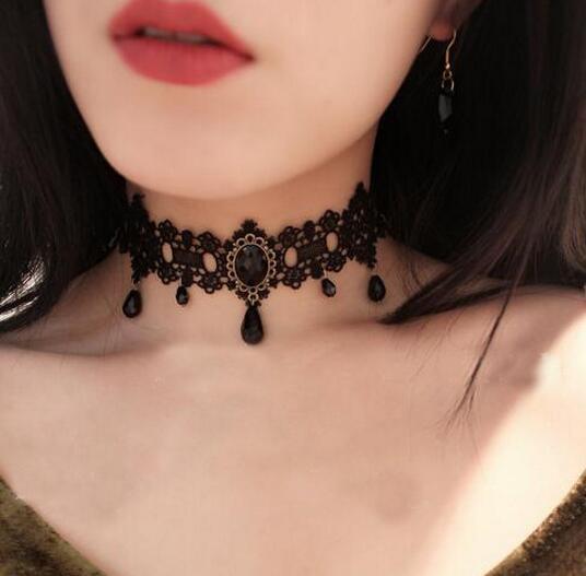 Lace Necklace