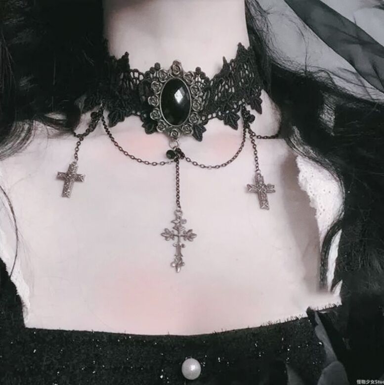 Lace Necklace