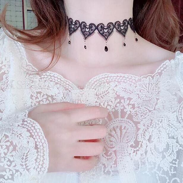 Lace Necklace