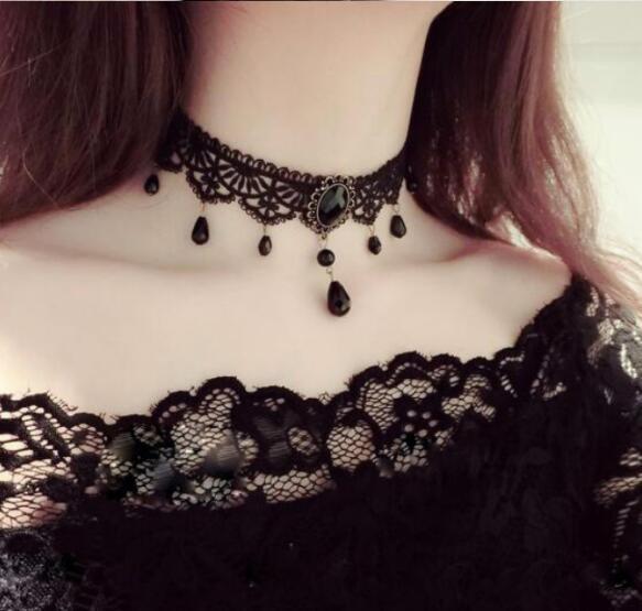 Lace Necklace