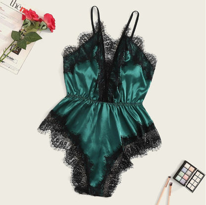 Lace patchwork pajamas