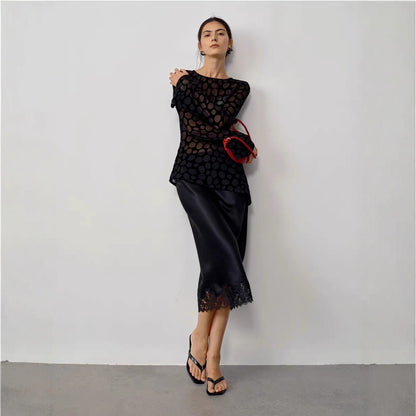 Lace skirt