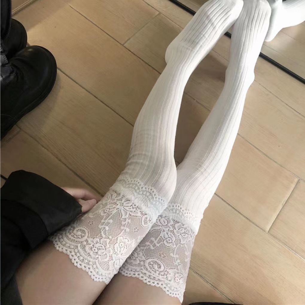 Lace socks