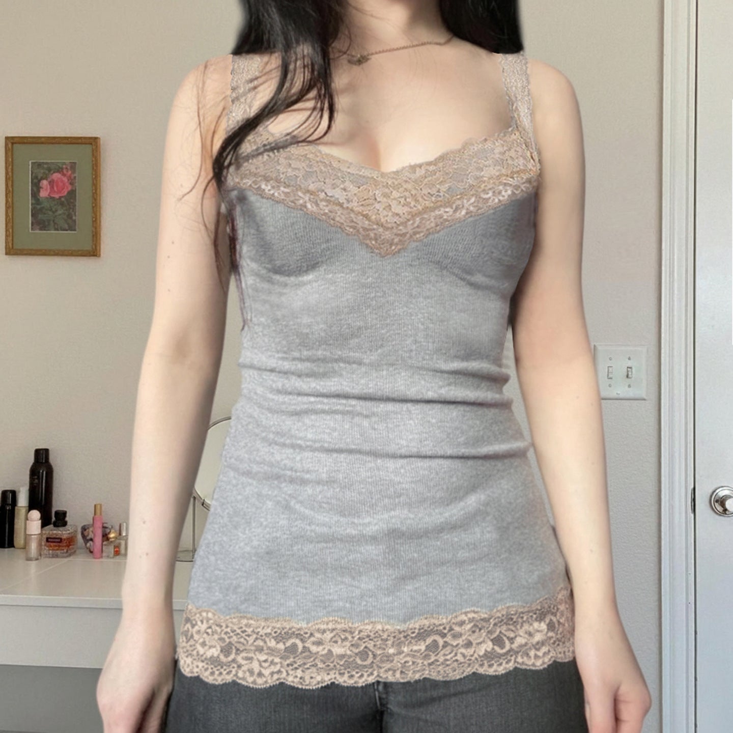 Lace Trim V-Neck Slim Camisole Top