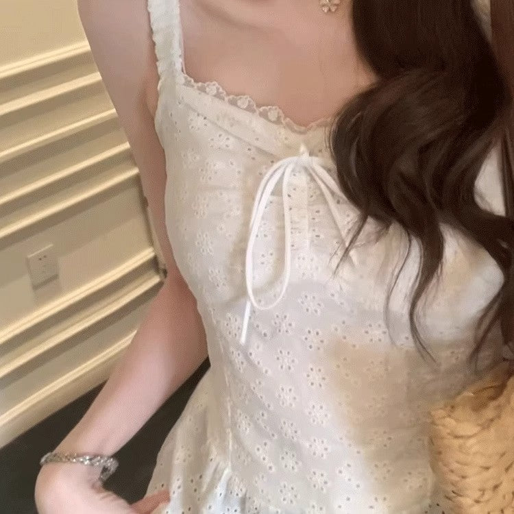 Lace-trimmed camisole