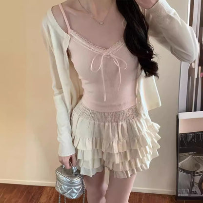Lace-trimmed strapless vest