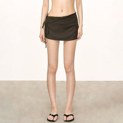 Lace-up skirt