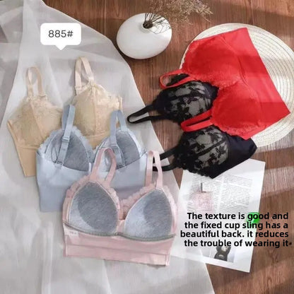 Ladies gather their anti-sagging underwear