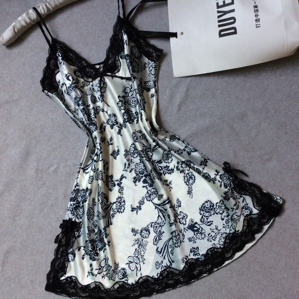 Ladies' silk strappy nightgown