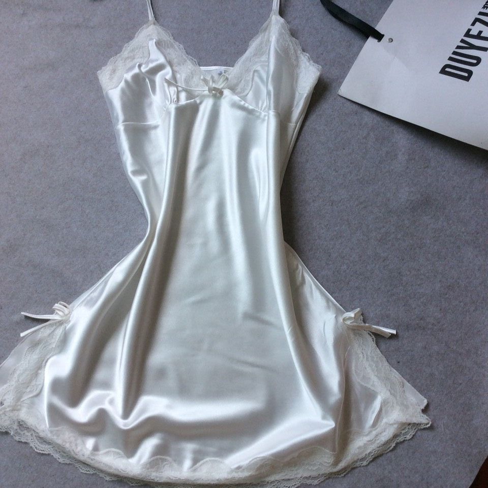 Ladies' silk strappy nightgown