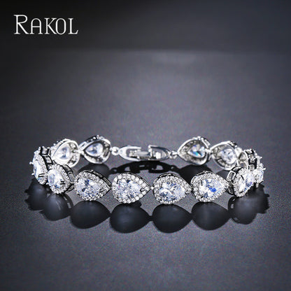 Ladies' waterdrop zircon bracelet