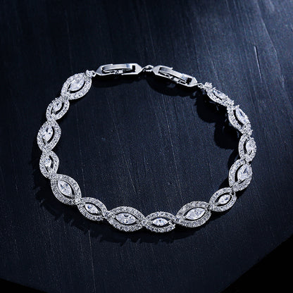 Ladies' waterdrop zircon bracelet