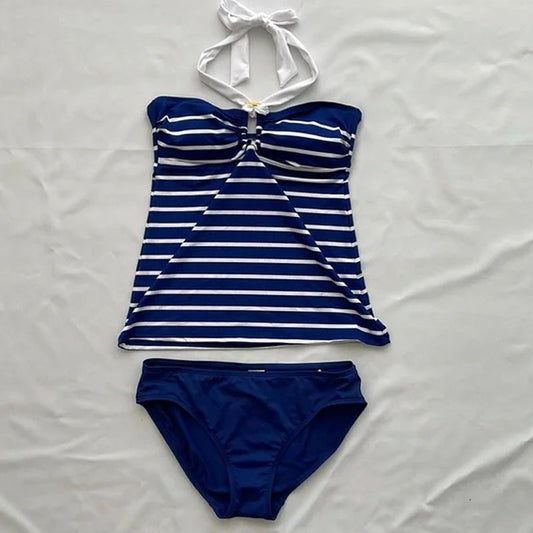 Lady's beach bikini
