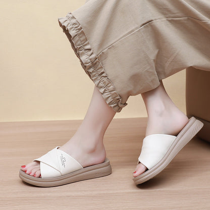 Lady's slimming flip-flops