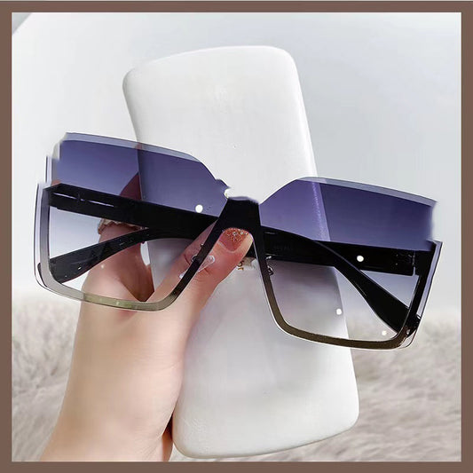 Lady sunglasses