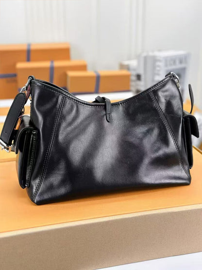 Lambskin Chain Detail Women's Tote Bag