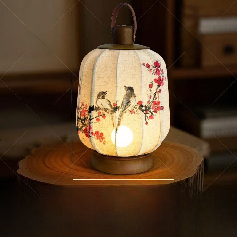 Lantern-style table lamp