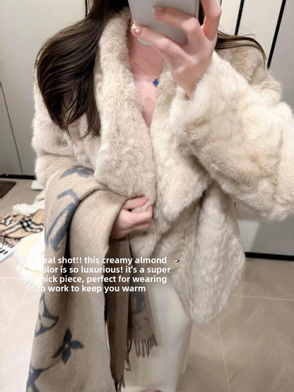 Lapel coat