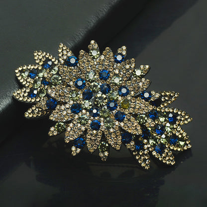 Large bow hairpin