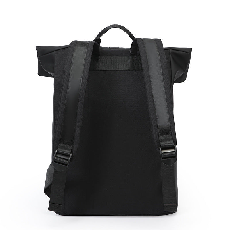 Large capacity commuter backpack