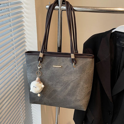 Large-Capacity Commuter Tote Bag