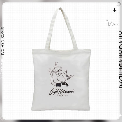 Large-capacity commuting tote and shoulder bag