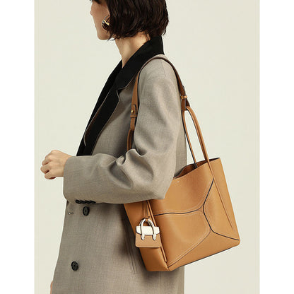 Large Capacity Crossbody Cowhide Tote Bag for Women