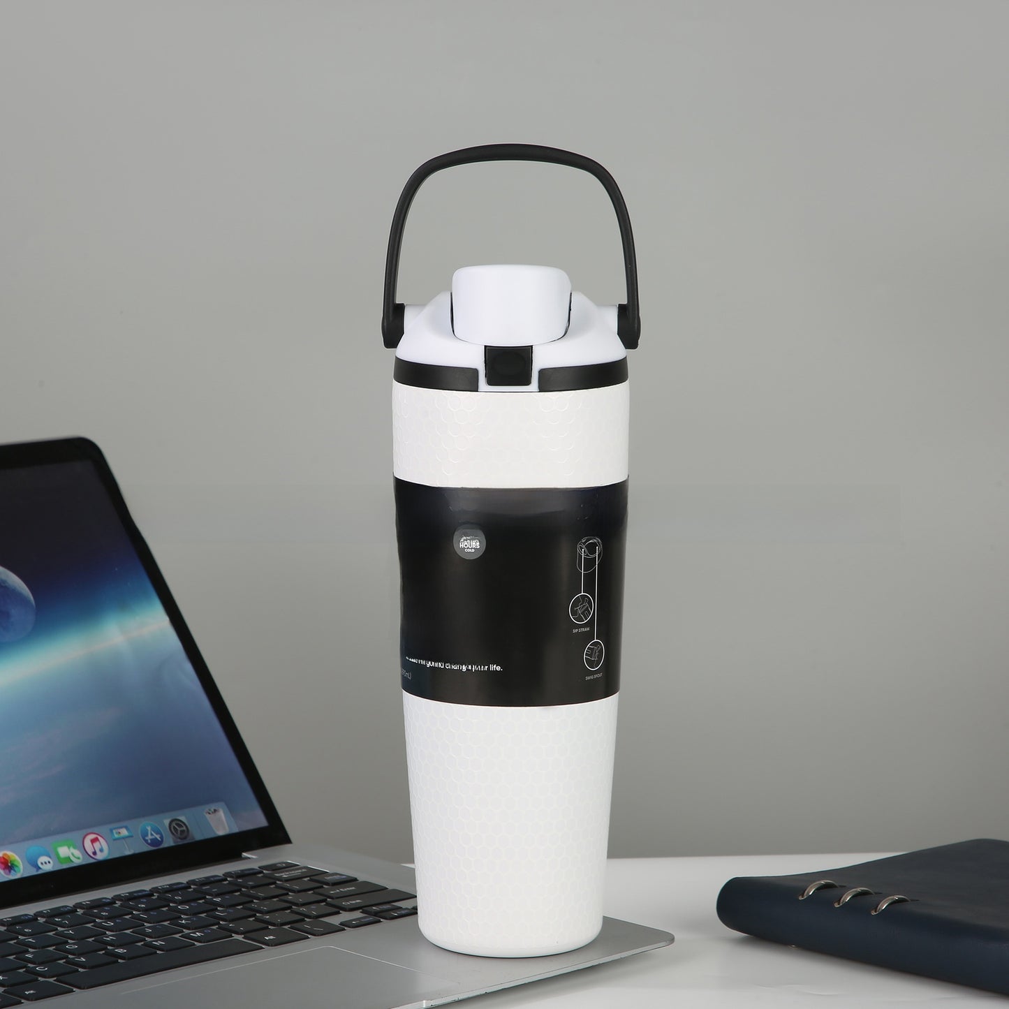 Large capacity Cup