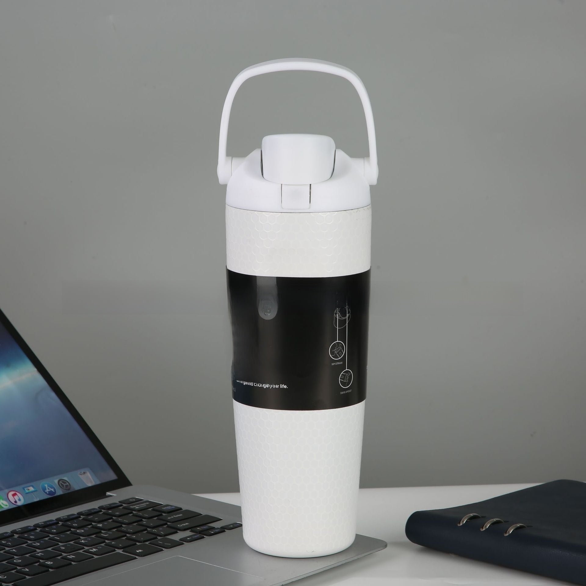 Large capacity Cup