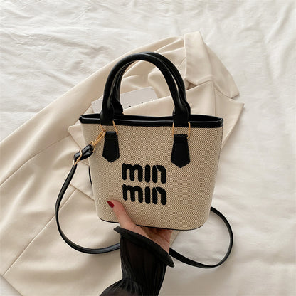 Large-capacity hand-held bucket bag