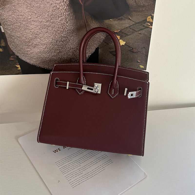 Large-capacity handbag